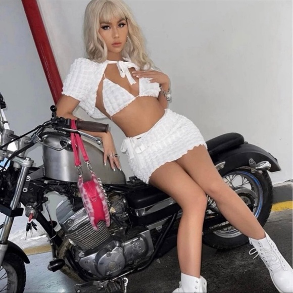 NEW!!! Top Textured Tie Front Top &
Cami Top - Picture 2 of 3